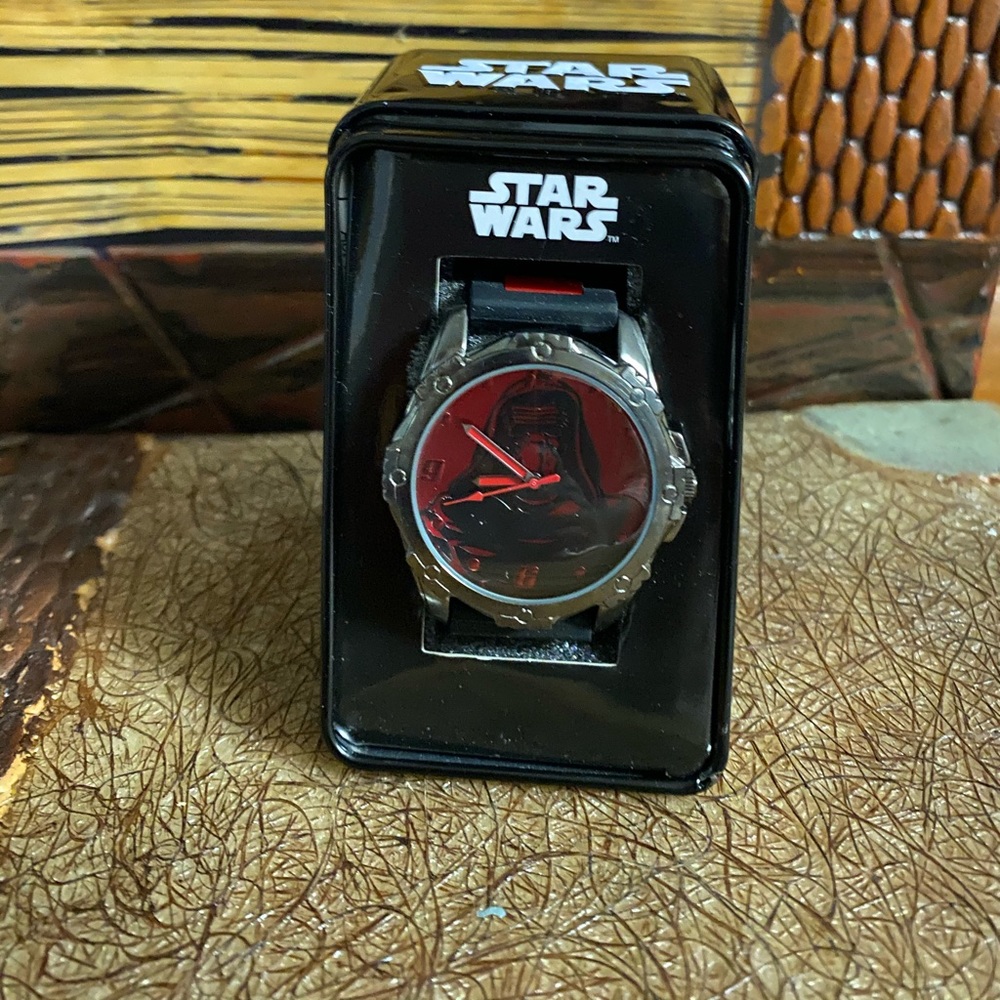 NWT Star Wars Kylo Ren Watch MTFBWY